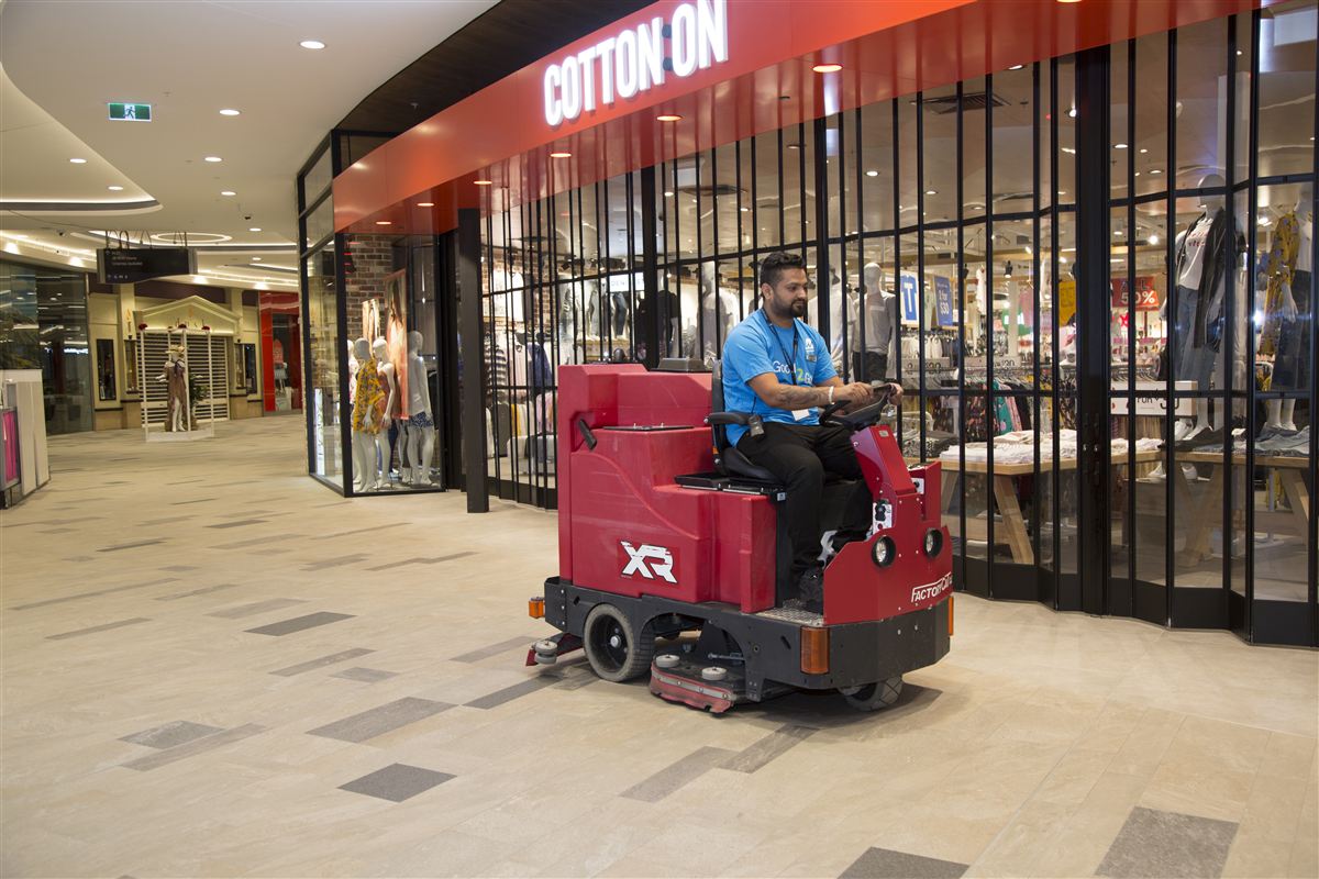 Retail cleaning